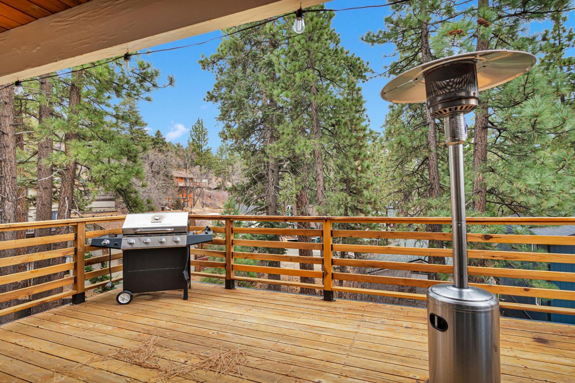 Cozy Crescent Tree Cabin Near Bear Mountain Big Bear Lake Exterior photo